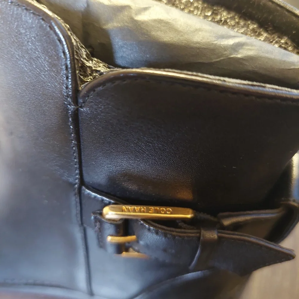 NEW! Cole Haan Women's Hampshire Buckle Black Leather Bootie Size 7B $200